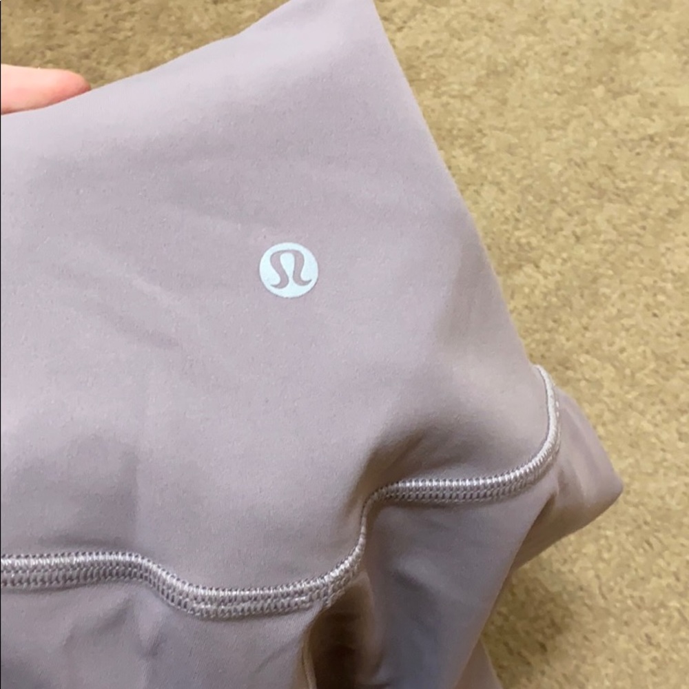❌Sold❌ Lululemon Violet Verbena Aligns Asia Fit - Picture 11 of 11